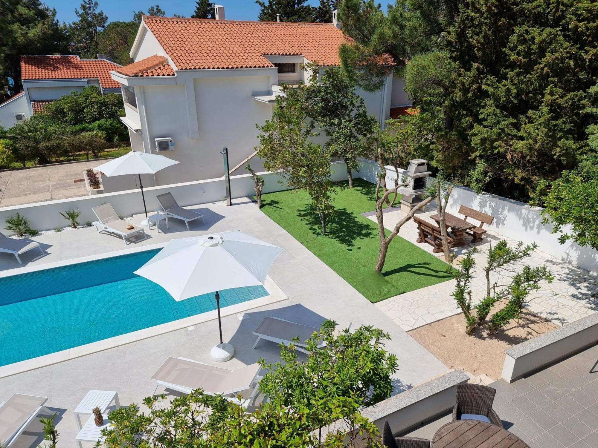 Villa Flamingo Deluxe Новалья Номер фото